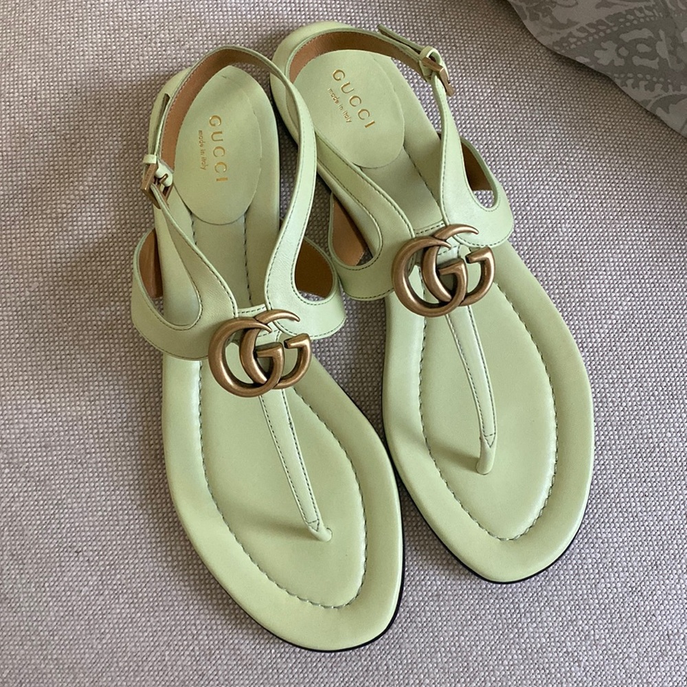 Gucci Marmont GG leather thong sandals